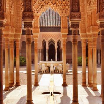 Visita de la Alhambra y Generalife incluidos Palacios Nazaríes