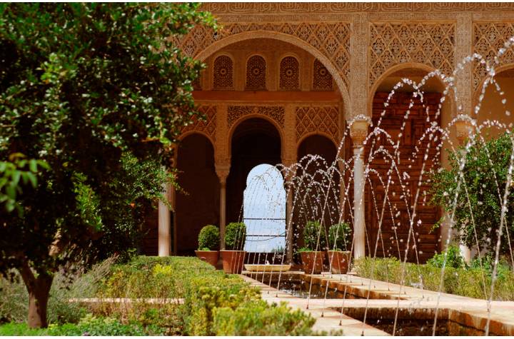 Visita de la Alhambra y Generalife incluidos Palacios Nazaríes