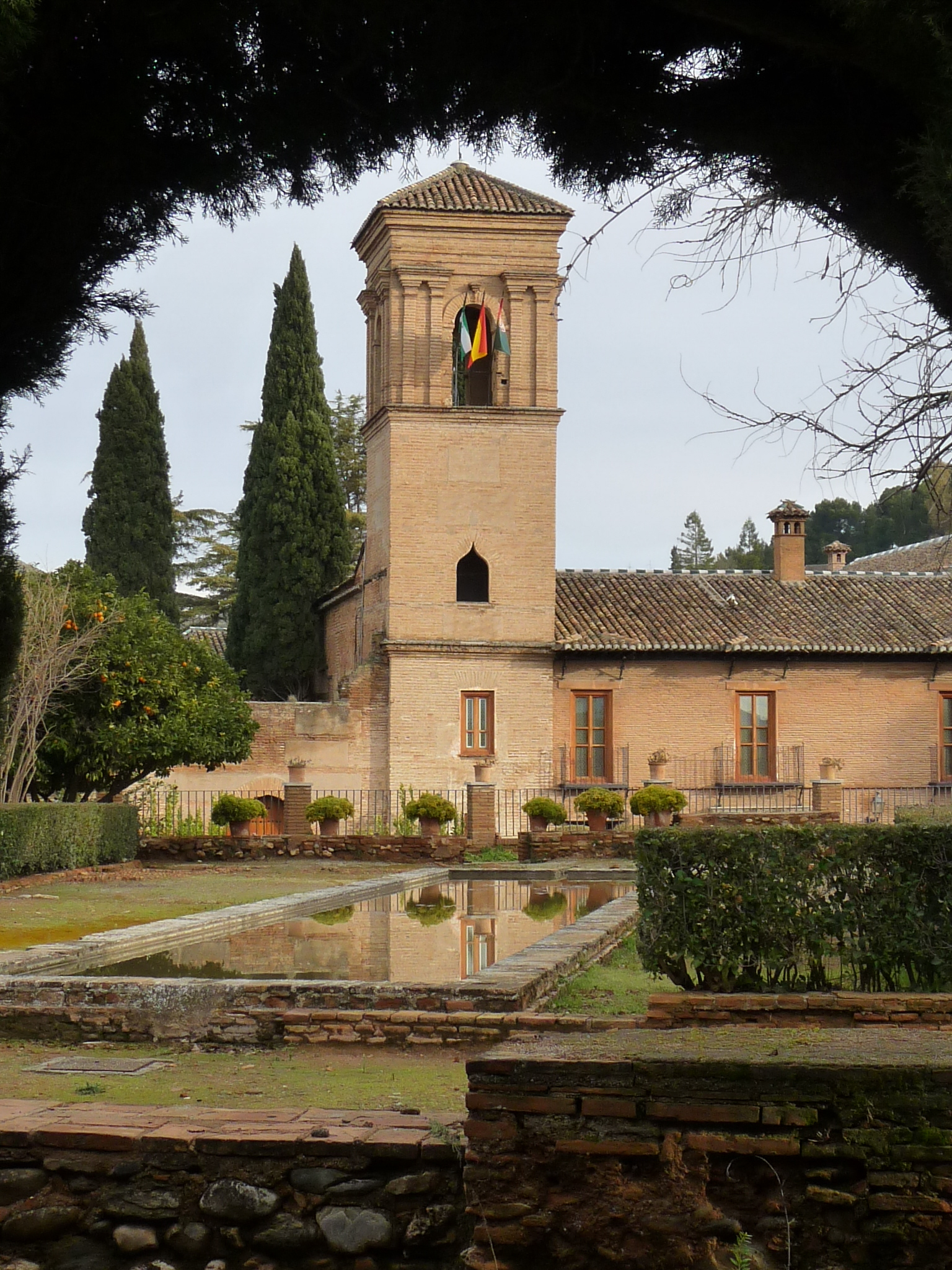 Visita y descubre La Medina la ciudad de la Alhambra