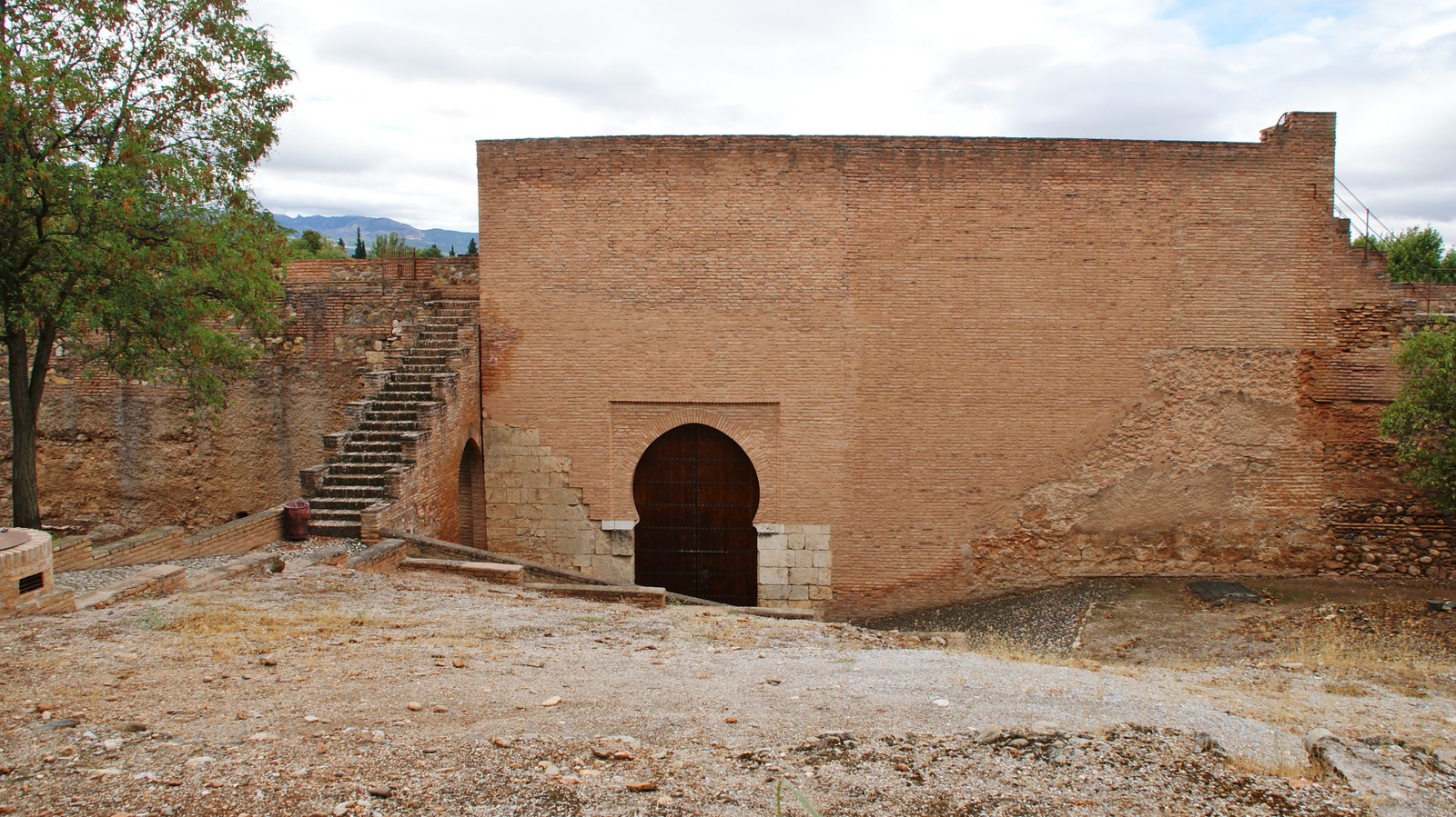 La ciudad palatina de la Alhambra